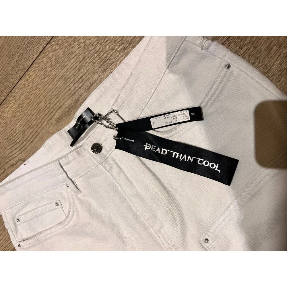 Dead than cool men’s jeans